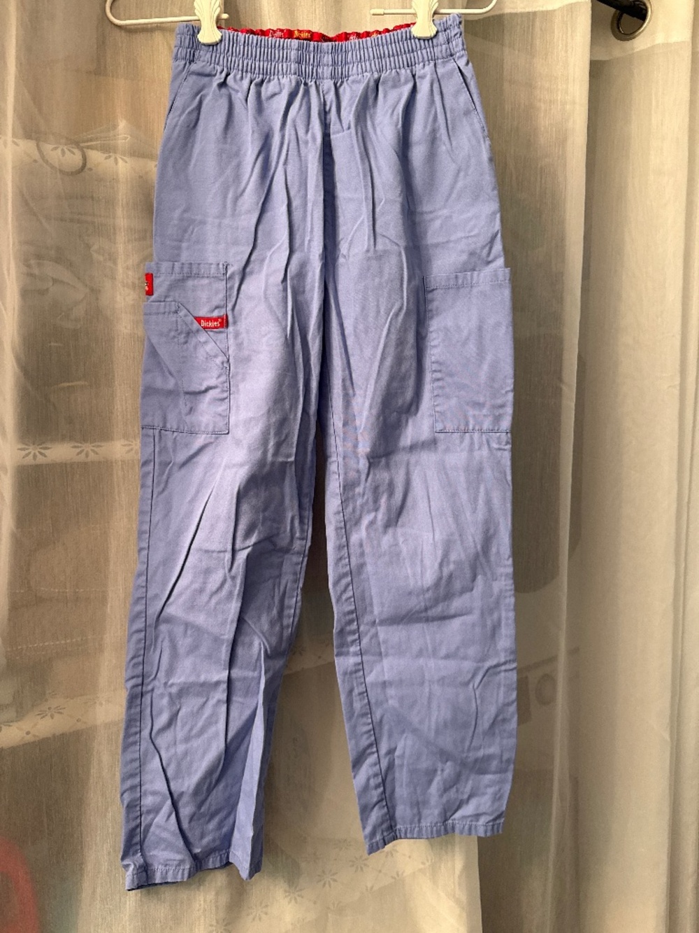 Ceil blue scrub bottom
